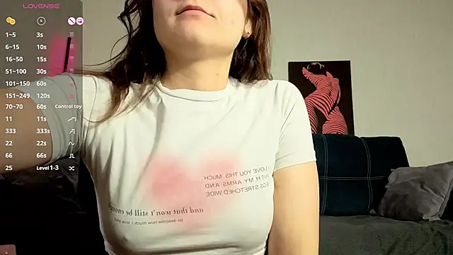 TrixiBell online show from March 2026 04:50:01 AM