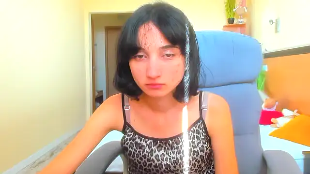 Marri-Stella online show from November 2025 10:03:01 AM