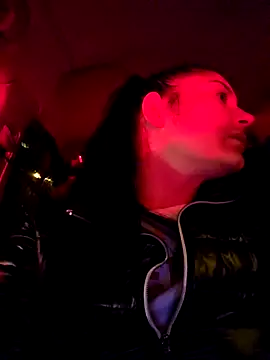 SaraViss20 online show from January 2026 06:24:01 PM