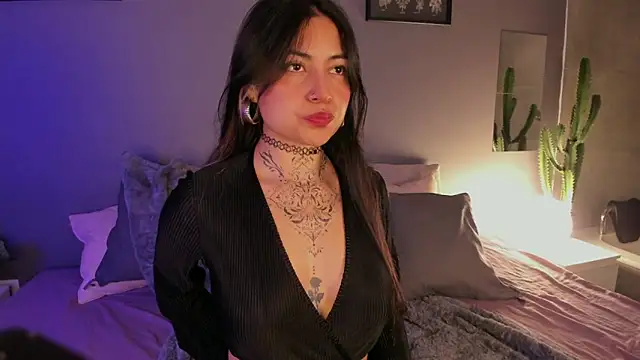 Snapshot of anne_dh chatting on February 2026 03:49:02 AM anne dh online show from February 2026 03:49:02 AM