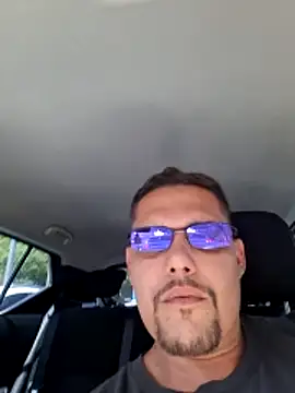 Snapshot of feehzungi0000 chatting on February 2026 04:46:01 PM feehzungi0000 online show from February 2026 04:46:01 PM