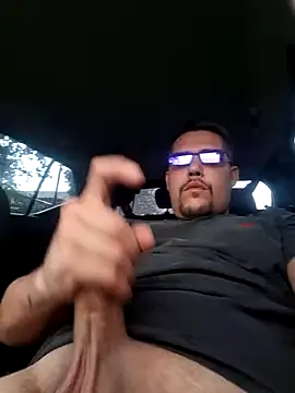 Snapshot of feehzungi0000 chatting on February 2026 09:11:01 PM feehzungi0000 online show from February 2026 09:11:01 PM