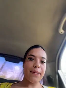 JuanitaMore01 online show from June 2026 08:37:02 PM
