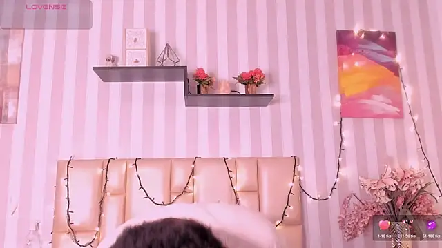 DarkHoneyy online show from February 2026 12:49:01 PM