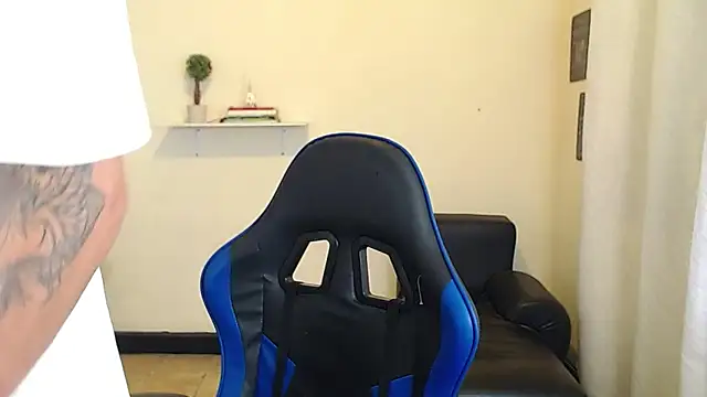 setthomas online show from December 2025 09:01:02 PM