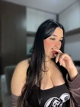 Doce Giovanna online show from May 2026 10:37:02 PM