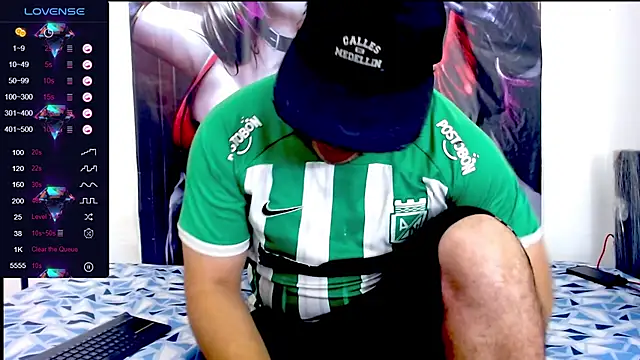 Snapshot of smith_hot29 chatting on October 2025 05:37:02 AM smith hot29 online show from October 2025 05:37:02 AM