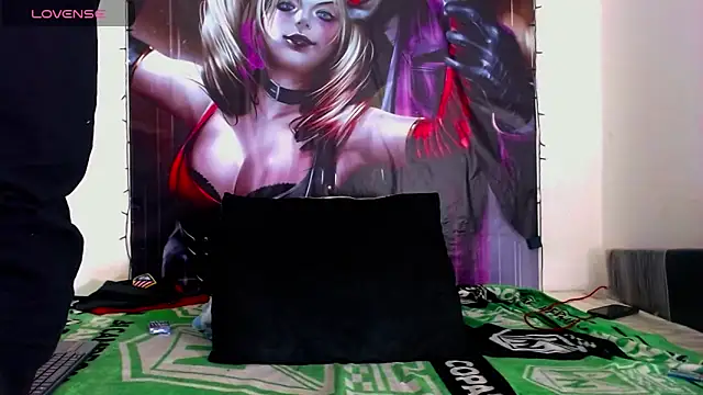 Snapshot of smith_hot29 chatting on February 2026 03:43:01 AM smith hot29 online show from February 2026 03:43:01 AM