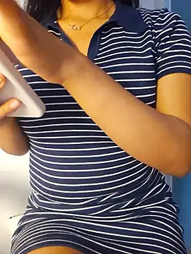 Snapshot of Miss_Pompitas23 chatting on July 2026 10:25:01 PM Miss Pompitas23 online show from July 2026 10:25:01 PM