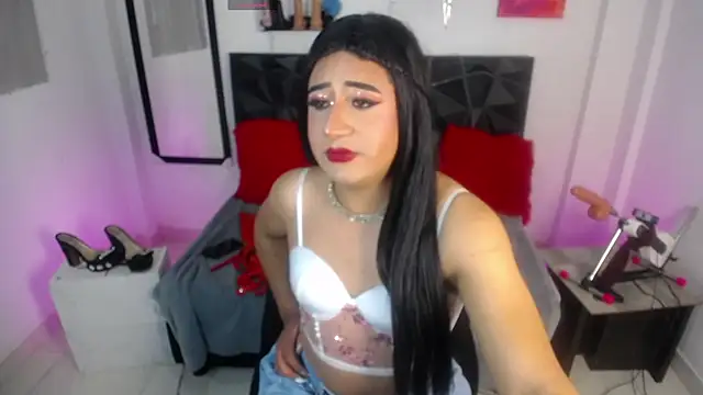 Snapshot of Athenea__Rouse chatting on October 2025 12:36:01 AM Athenea  Rouse online show from October 2025 12:36:01 AM