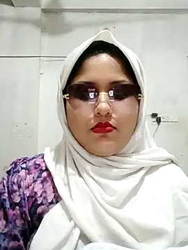 Nusrat-N online show from April 2026 09:53:01 PM