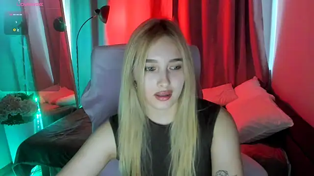 TaisiaHot online show from April 2026 08:28:02 AM