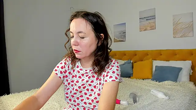 Kira Adler online show from October 2025 01:15:01 AM