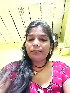 Snapshot of Samiya-143 chatting on October 2025 10:24:01 AM Samiya-143 online show from October 2025 10:24:01 AM