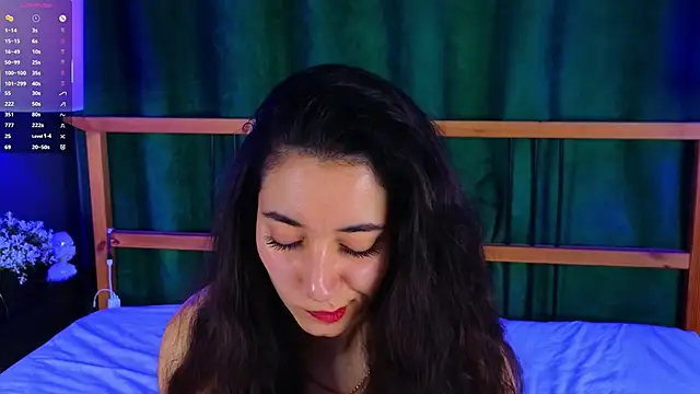 BettyMaldonado online show from November 2025 05:29:01 AM