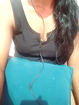 trending tamizhachii online show from September 2025 05:58:01 PM