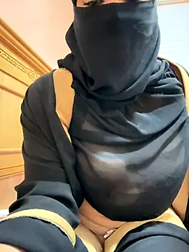  Laiali  online show from October 2025 12:13:02 PM