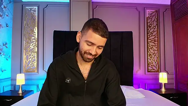 magnus serket online show from September 2025 11:34:01 AM