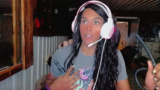 Snapshot of HTXBBY3130 chatting on October 2025 02:21:01 AM HTXBBY3130 online show from October 2025 02:21:01 AM