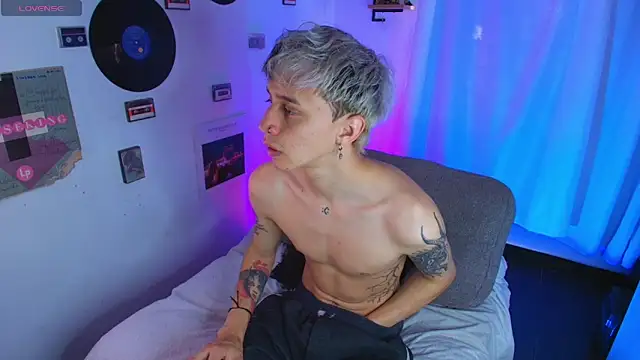 Nick Bangover  online show from February 2026 05:16:01 PM