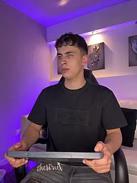 AdrianRinaldi online show from April 2026 08:03:01 PM