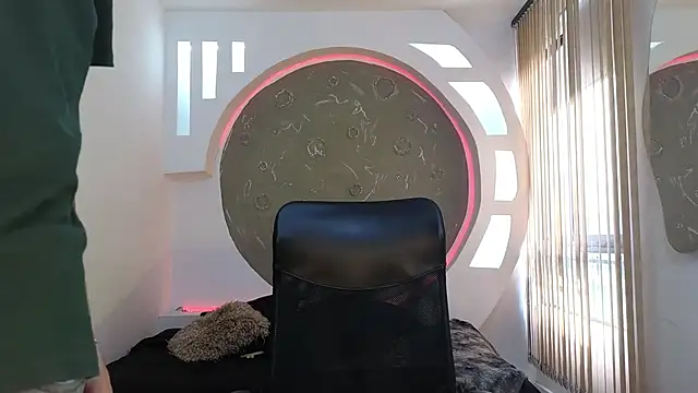 Rafael Mendezz online show from October 2025 08:50:01 PM