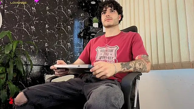 Rafael Mendezz online show from February 2026 08:51:01 PM