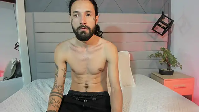 Hisoka 011 online show from September 2025 09:05:02 PM