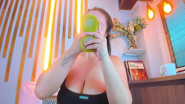 Jennifer Vega1 online show from November 2025 11:38:02 PM