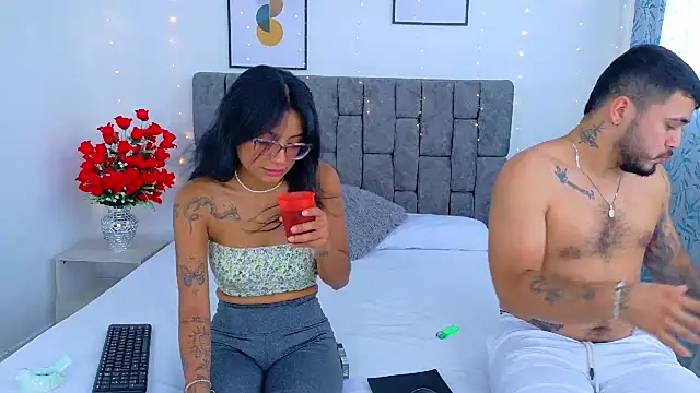 Soffia Konig  online show from December 2025 07:18:01 PM