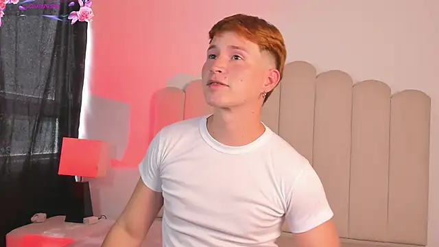 Eragonbooy online show from December 2025 06:15:02 PM