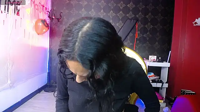 Snapshot of Sweettpleasure chatting on October 2025 01:20:01 PM Sweettpleasure online show from October 2025 01:20:01 PM