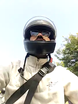 YoursThickDick online show from December 2025 06:01:02 AM