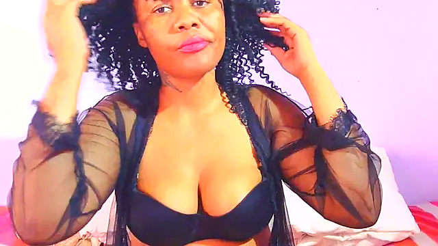 Augustine-Blooomxx online show from November 2025 10:08:02 AM