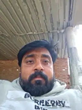 Raju fuckerr online show from February 2026 08:35:02 AM