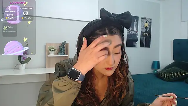 Snapshot of madame_lottie chatting on September 2025 12:30:01 PM madame lottie online show from September 2025 12:30:01 PM