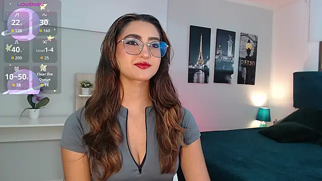 Snapshot of madame_lottie chatting on September 2025 12:31:02 PM madame lottie online show from September 2025 12:31:02 PM