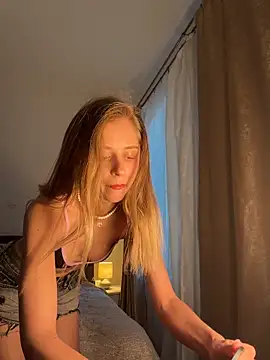 BabyAnais online show from May 2026 04:14:02 PM