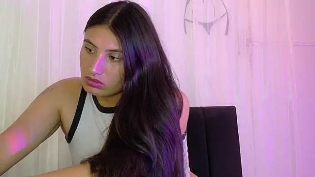 Linda andrew online show from October 2025 07:44:02 PM