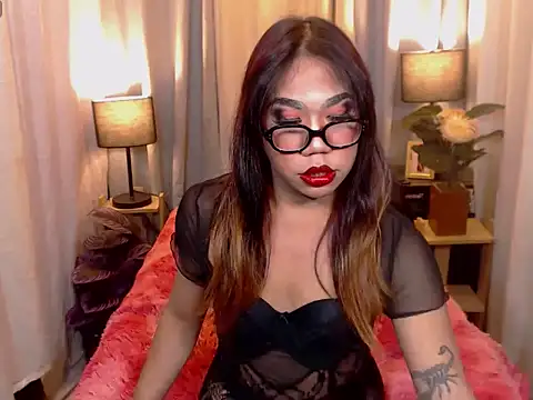 GODDESSHUGECOCKANDREA online show from February 2026 11:10:01 AM