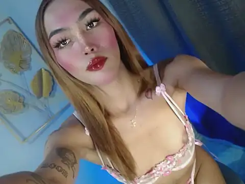 Snapshot of sweetfuckerbaby18 chatting on June 2026 04:45:01 PM sweetfuckerbaby18 online show from June 2026 04:45:01 PM