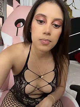 Harley J  online show from September 2025 12:38:02 PM