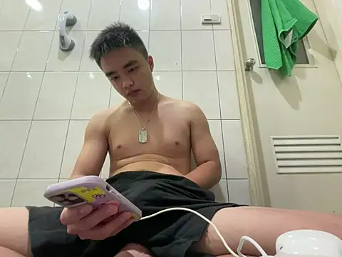 Snapshot of greenteazhang chatting on November 2025 10:13:02 AM greenteazhang online show from November 2025 10:13:02 AM