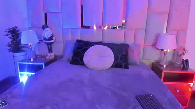 Violett Novoa online show from January 2026 08:34:02 PM