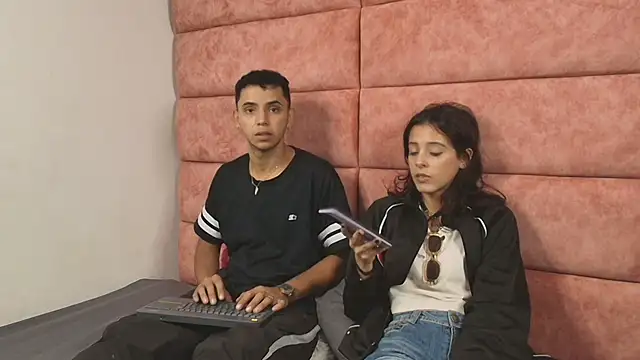 HellAndDante  online show from October 2025 09:38:01 PM