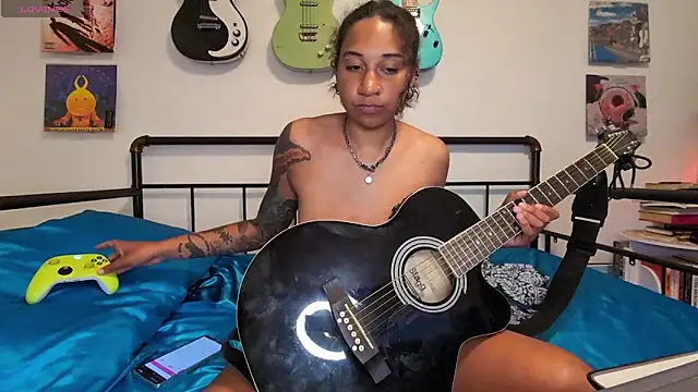 onlystrings online show from April 2026 04:02:02 AM