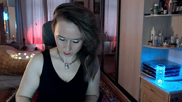 ClassyInna online show from November 2025 08:36:02 AM