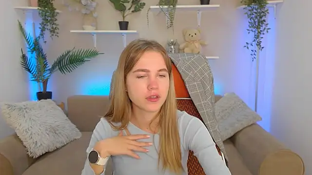 Snapshot of Spicy_Lexi chatting on September 2025 06:26:02 AM Spicy Lexi online show from September 2025 06:26:02 AM