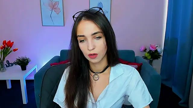 EllaSteele online show from September 2025 01:45:01 PM