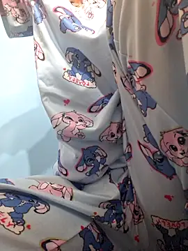 aellabeyonce online show from September 2025 07:52:02 AM